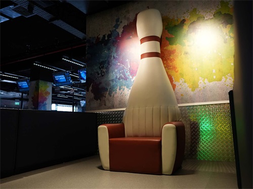 City Bowling PT LTD Restaurant Booth Sofa Project: Customized Design Enhancing Dining Experience