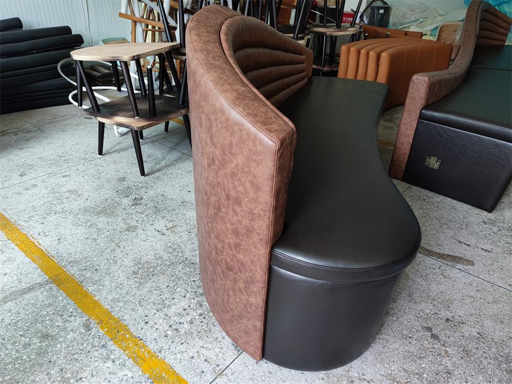 Modern curved design sofas for high-end bars