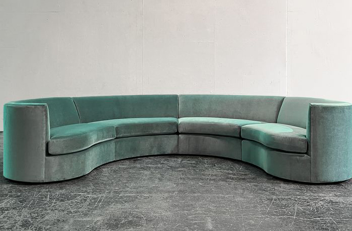 High-End Modern Green Velvet Curved Club Lounge Sofa