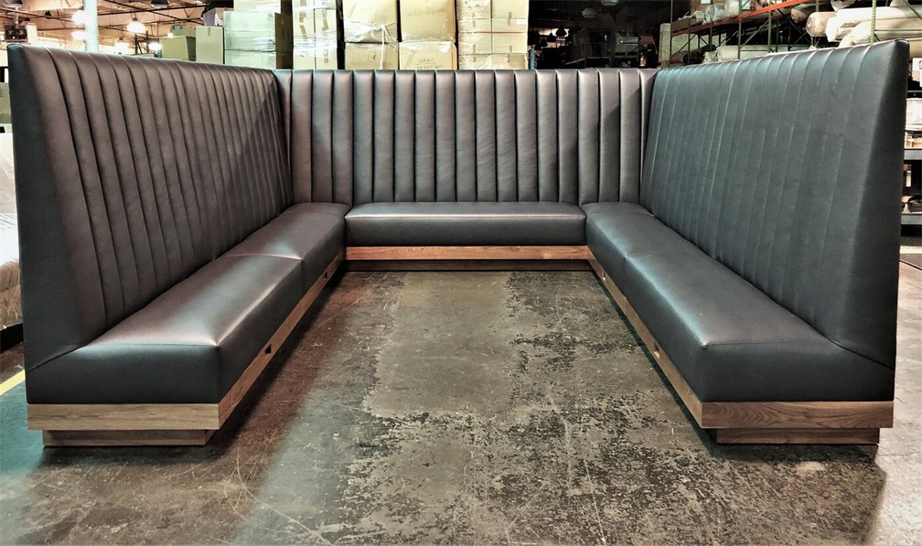 Modern simple solid wood base PU leather U-shaped booth sofa, suitable for bars and restaurants