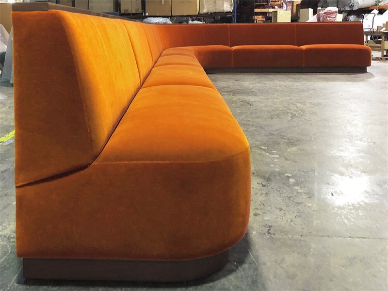 Modern Orange Velvet L-Shaped Banquette Sofa – Stylish & Comfortable Seating for Hotels and Restaurants