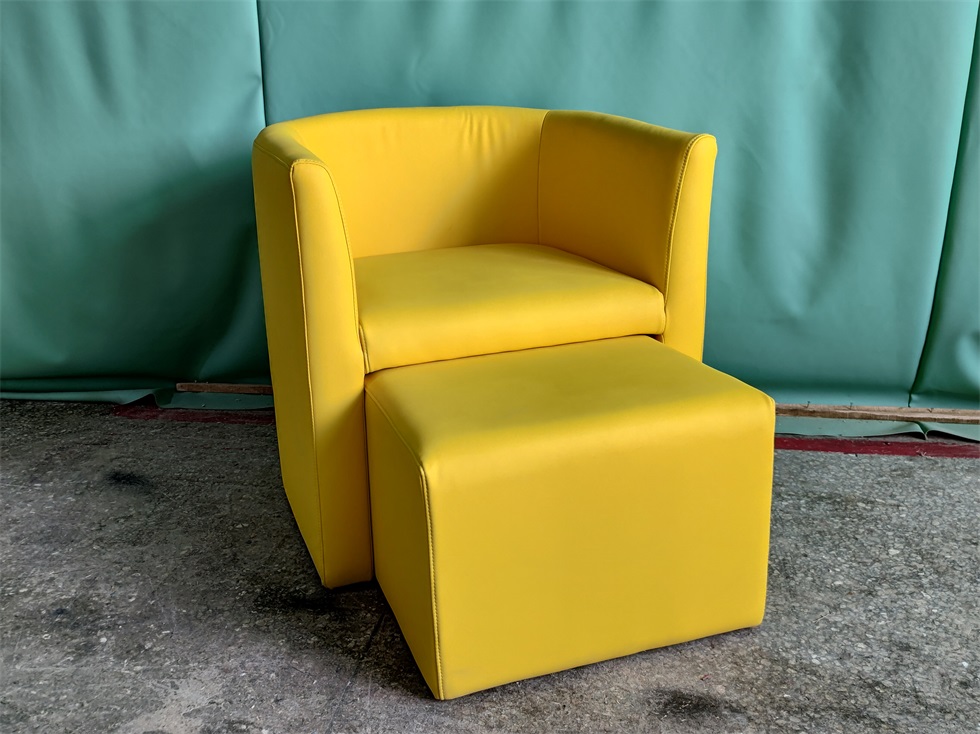 Modern Yellow Bar Sofa with Ottoman - Perfect for Stylish Bars, Lounges, and Living Spaces