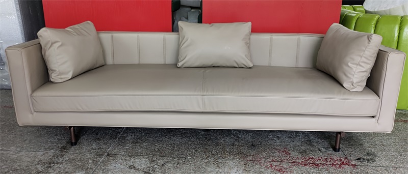 Modern simple light beige sofa, suitable for clubs and hotel lobbies