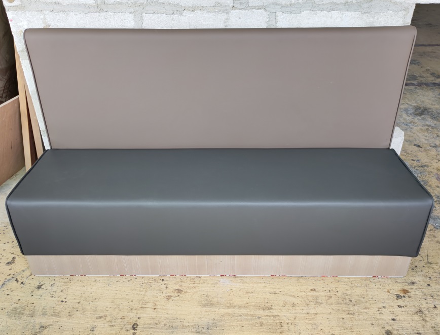 restaurant seating