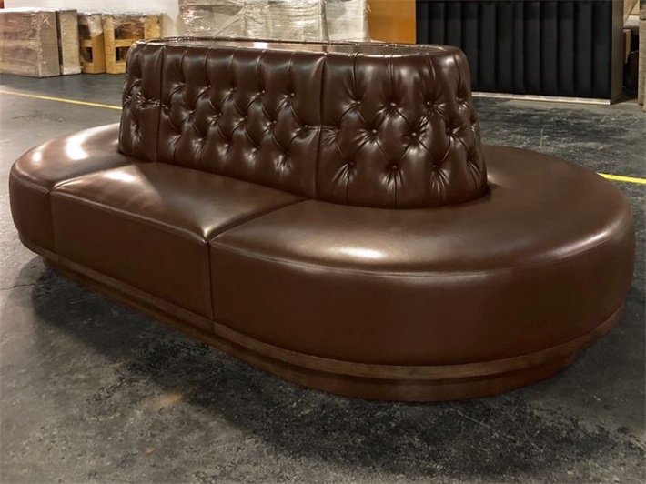Oval PU Leather Button-Tufted Bar Booth Sofa