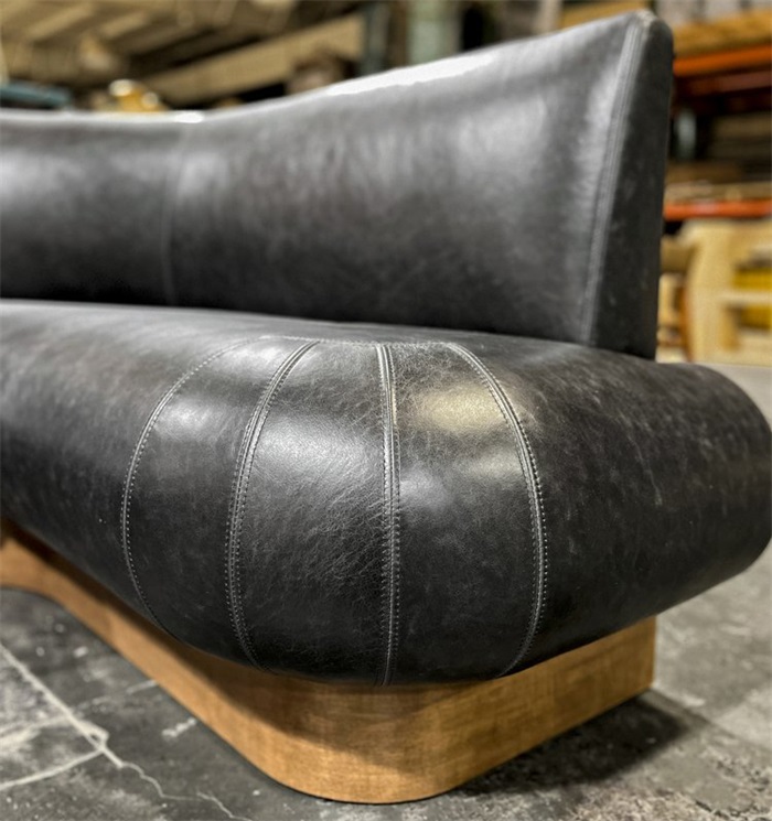 club Lounge Seating