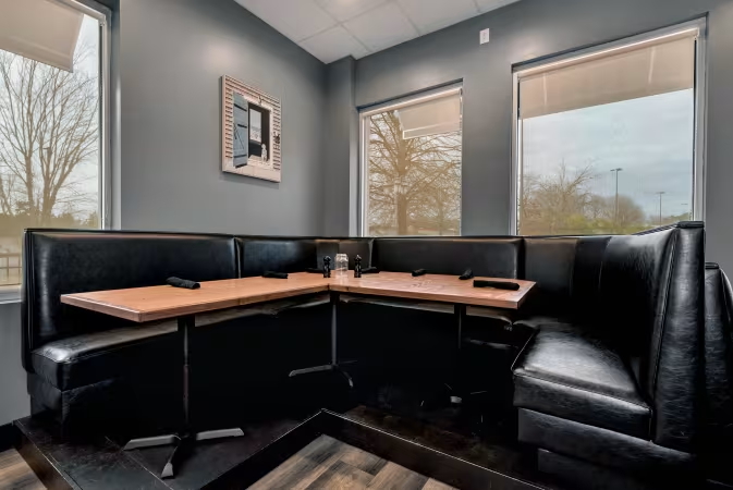 restaurant corner booth