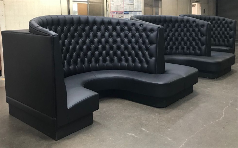 Las-vegas-style-brisbane-banquette-extended-seat.jpg