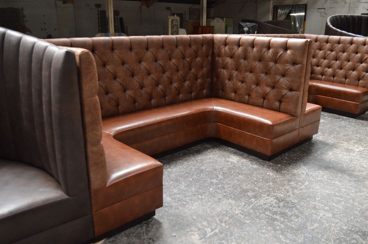 u shaped booths