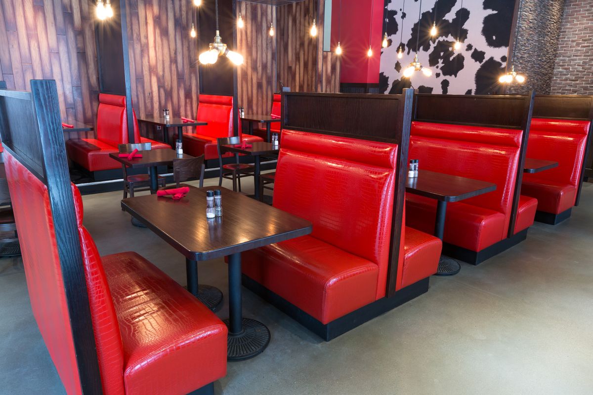 cafe booth seating