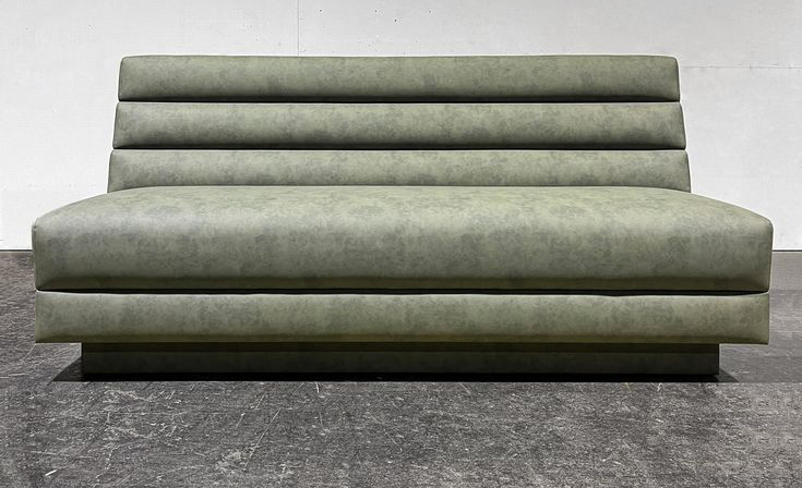 Modern nightclub seating 