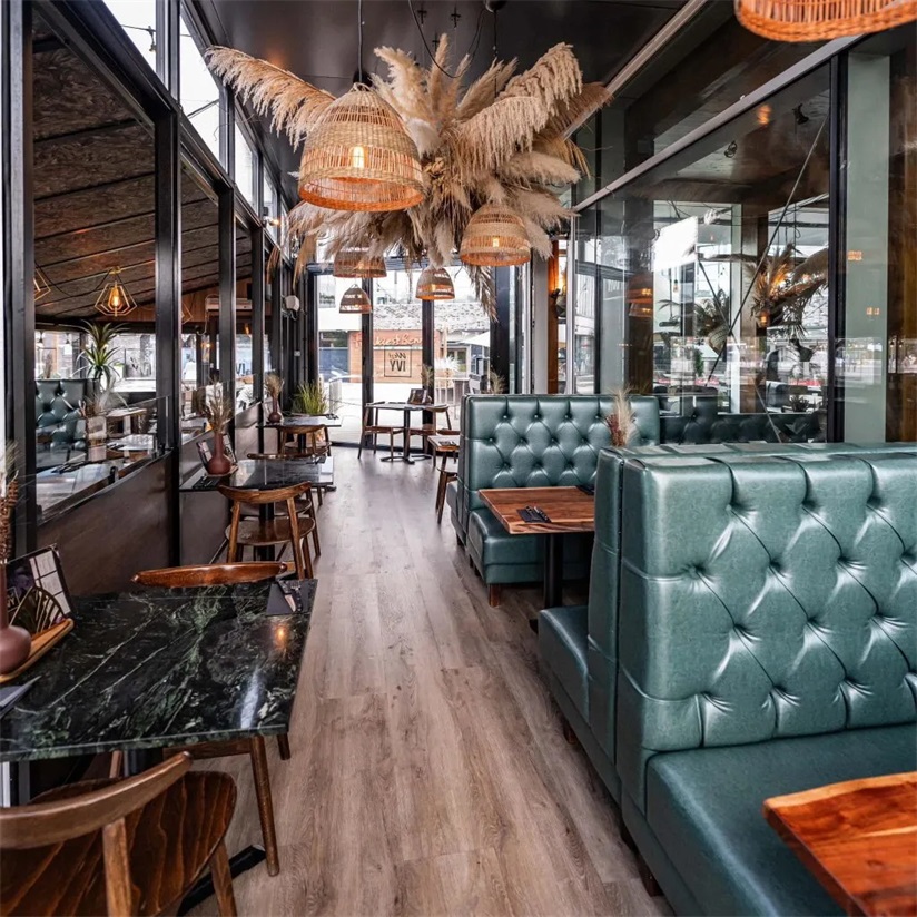 custom booths for restaurants