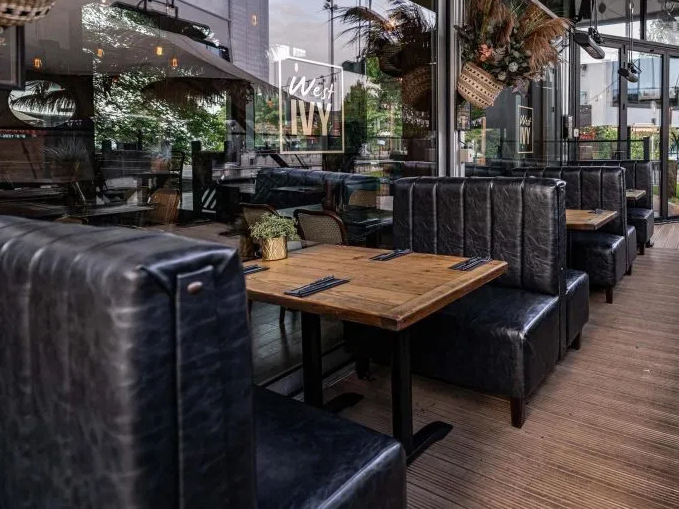 custom booths for restaurants