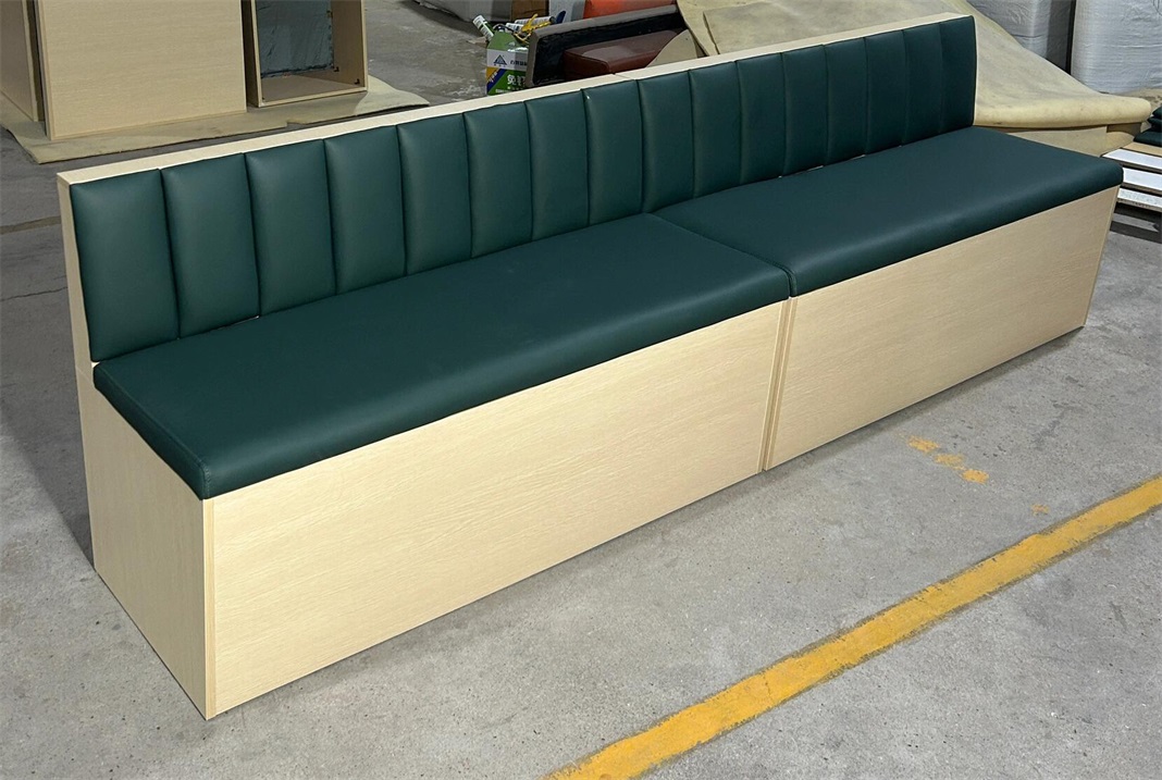 Modern Cafe Booth Seating – Comfortable Commercial Sofa for Restaurants & Lounges