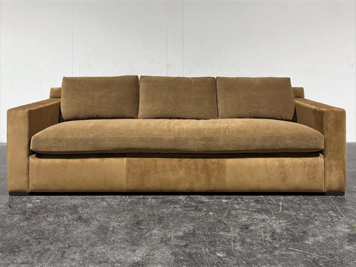 Modern Minimalist Brown Sofa for Club Use