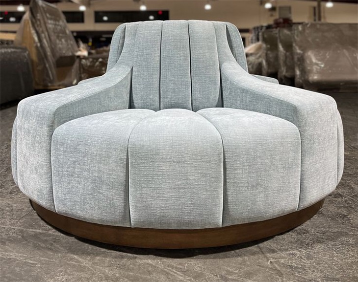 Modern Round Lounge Sofa for Club with Wooden Base – Upholstered Seating